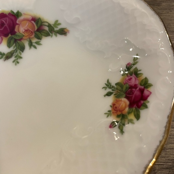 Vintage Royal Albert Old Country Roses Bone China Heart Shaped Trinket Dish - Picture 4 of 9